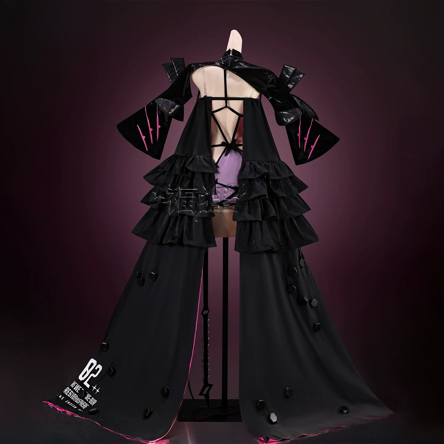 เทพีแห่งชัยชนะ โมเดอร์นีอา ซีค - Anime Cosplay Outfit บทวิจารณ์และราคา